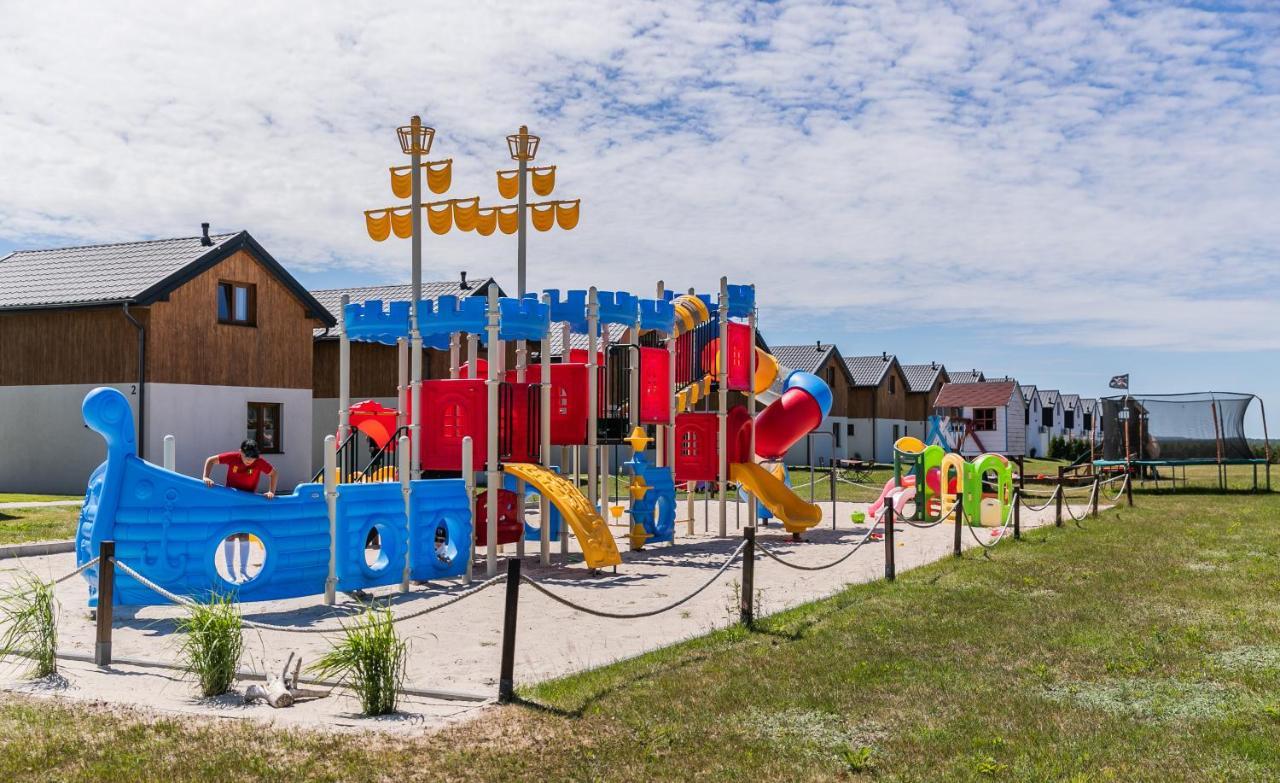 Domki Letniskowe Jastrzebia Park Jastrzębia Góra Kültér fotó