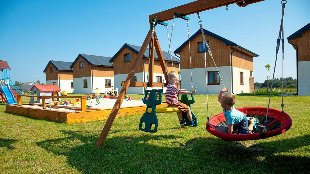 Domki Letniskowe Jastrzebia Park Jastrzębia Góra Kültér fotó